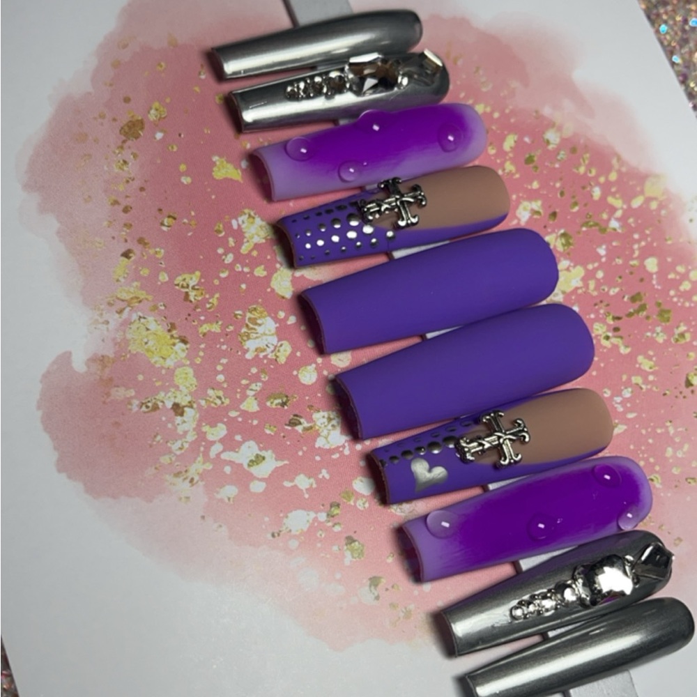 Hand made press on nails